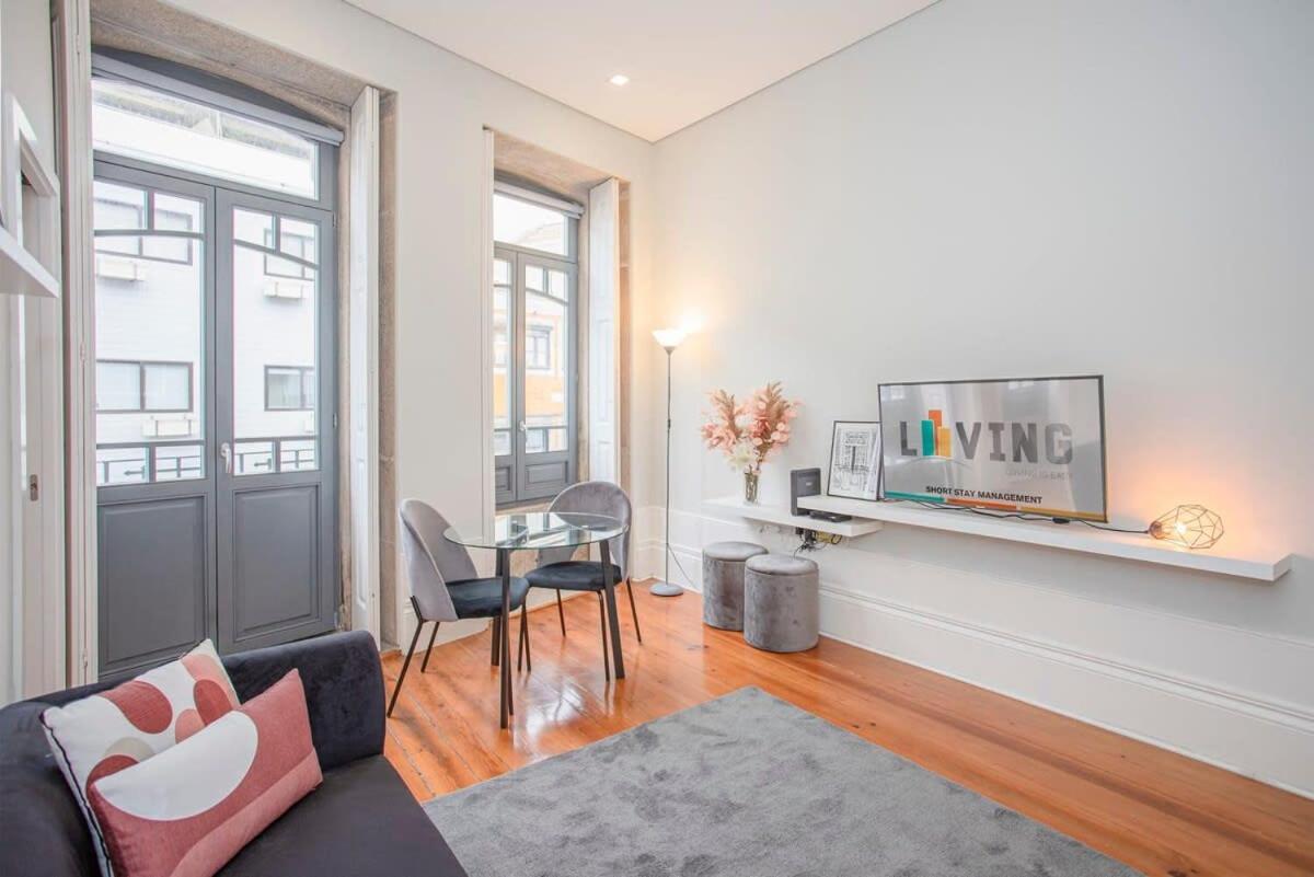 Liiiving In - Chic & Sweet Apartment *