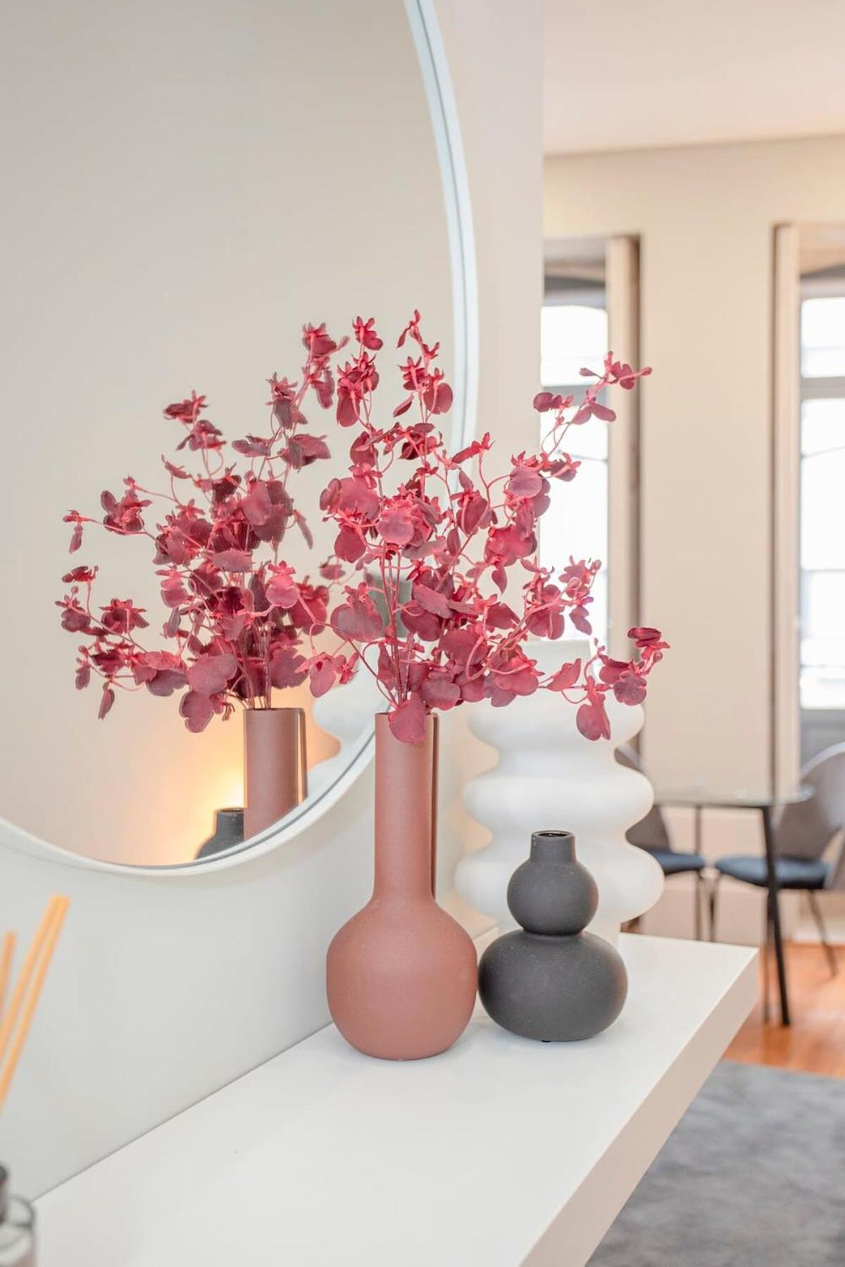 Apartment Liiiving In - Chic & Sweet