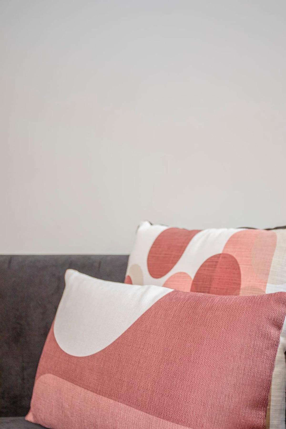 Liiiving In - Chic & Sweet Apartment *